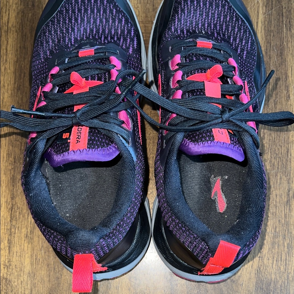 Brooks Caldera 5 Purple and Pink Athletic Running Shoes Womens Size 7.5 - Picture 9 of 14